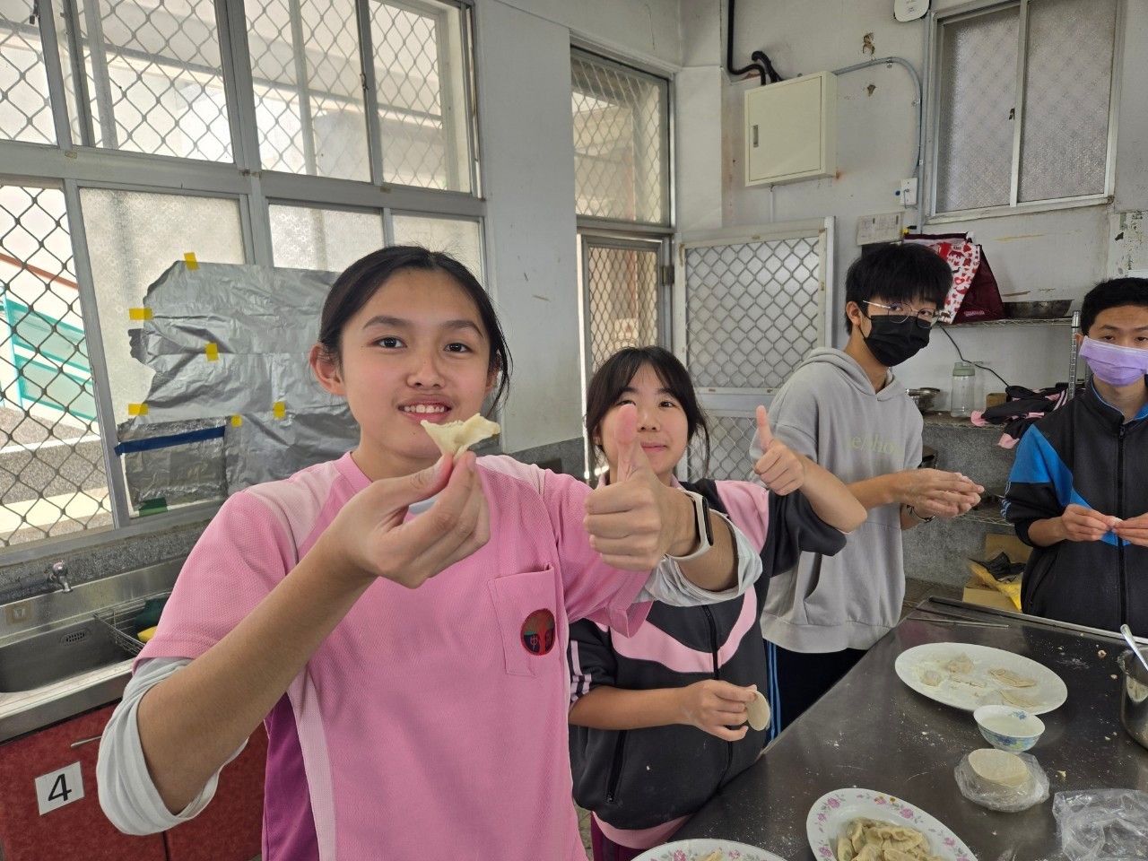 LINE_ALBUM_雙語歡喜迎新年營隊_250210_23.jpg
